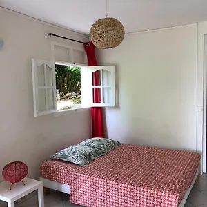 Launa - 5 Lotissenent Tolbiac 2 Route De La Regrettee 97114 - Rivieres Appartement Trois-Rivières